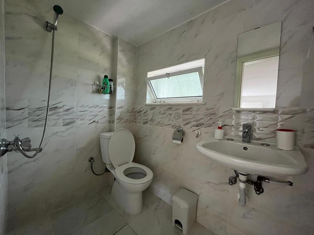 Best Location In Vrachati Ngoại thất bức ảnh